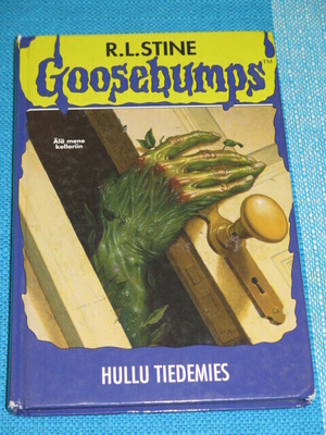 R.L. Stine - Goosebumps - Hullu tiedemies