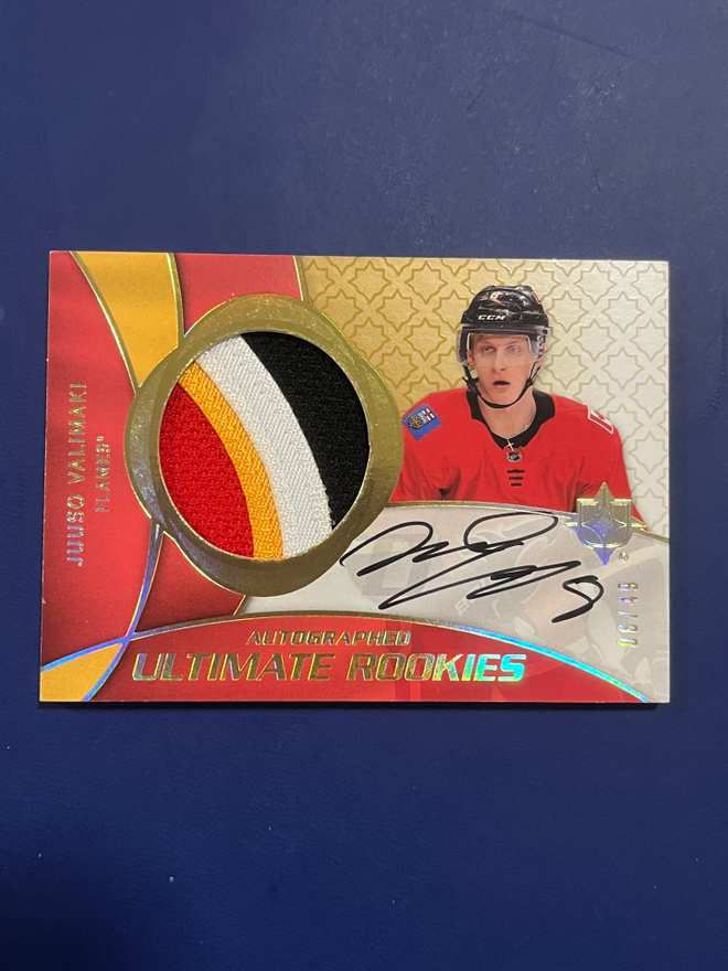 18-19 ultimate rookies patch nimmari /49  Juuso Välimäki