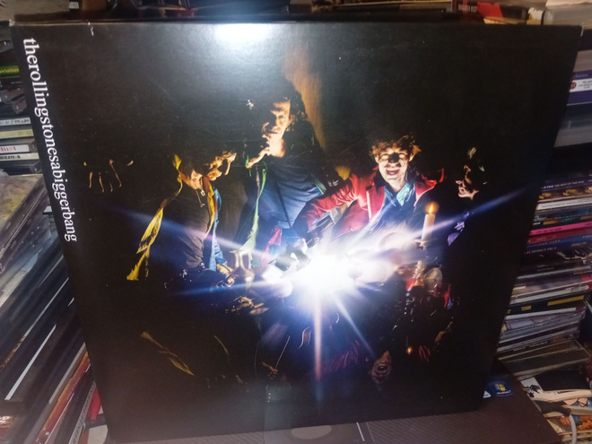 2LP Rolling Stones  : A Bigger Bang  ( SIS POSTIKULU )