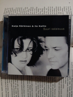Kaija Kärkinen & Ile Kallio – Suuri salaisuus (CD)