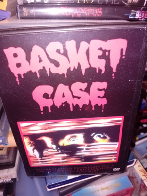 DVD Basket Case ( SIS POSTIKULU )