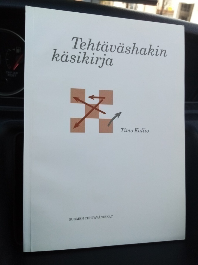 Timo Kallio :  Tehtäväshakin käsikirja ( SIS POSTIKULU)