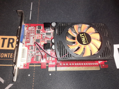 Näytönohjain - Palit Nvidia GeForce GT 220 1GB PCI-E