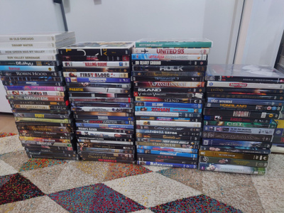 noin 93 leffaa / tv-sarjaa, sekalaista settiä