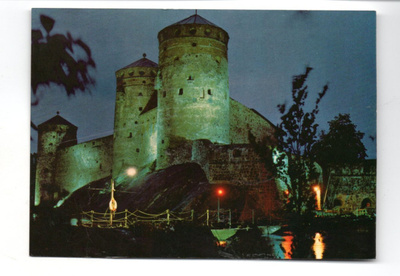Savonlinna: Olavinlinna yöllä
