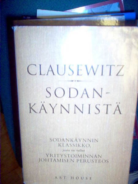 Clausewitz  :  Sodankäynnistä  ( 1998 ) Sis. postikulun