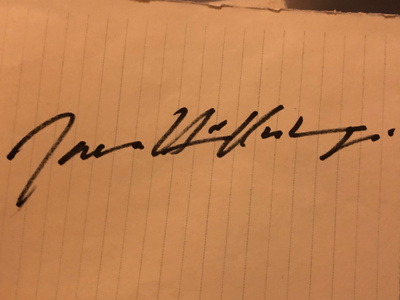 Jarno Hilloskorpi nimikirjoitus paperilla