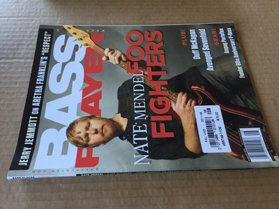 BASS PLAYER MAGAZINE 8/2011 HYVÄ