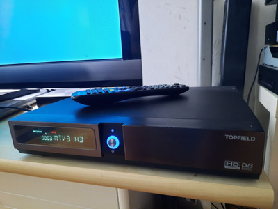 Topfield tallentava kaapeliverkon HD digiboksi