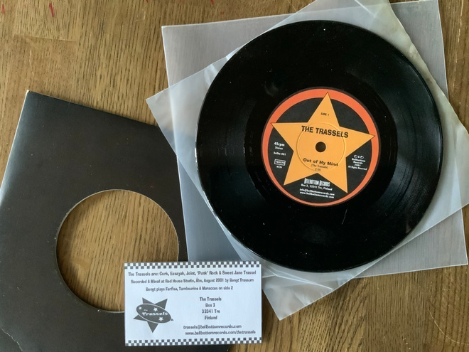 The Trassels – Out Of My Mind 7"
