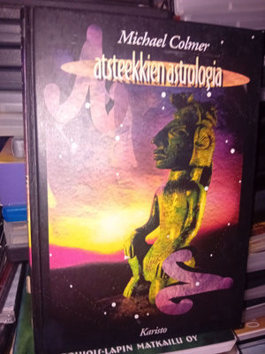 Colmer : Atsteekkien astrologia ( SIS POSTIKULU )