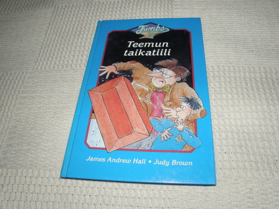 Hall - Brown Teemun taikatiili