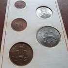 BRITAIN´S FIRST DECIMAL COINS - Iso-Britannian desimaaliarvo - pikkukuva 3
