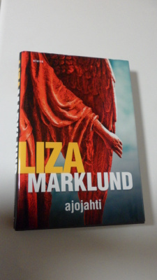 Liza Marklund: Ajojahti (kovakantinen)