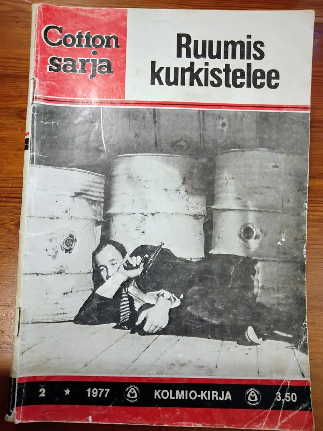 Ruumis kurkistelee - Cottonsarja 2 1977
