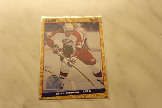 1995-96 Swedish Globe World Championships Mike Modano #111