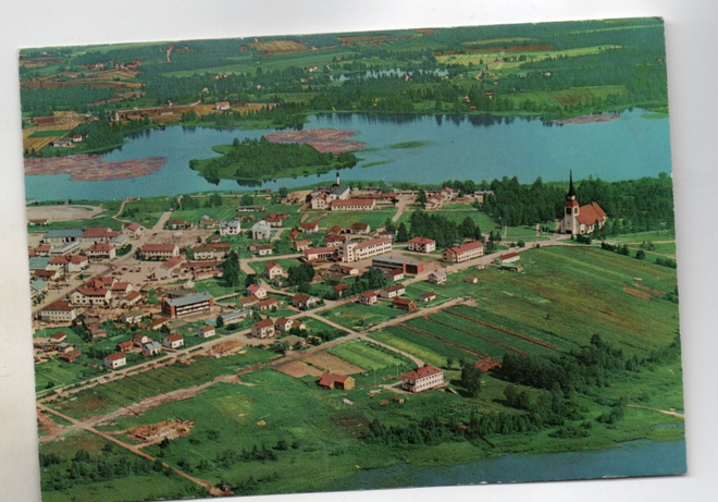 Kuusamo: kirkonkylä (Velj.Karhumäki  247)