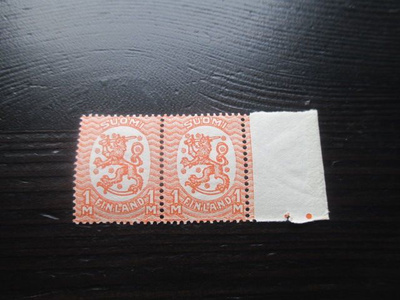 Saarisenmalli 1mk oranssi 1927 pari **