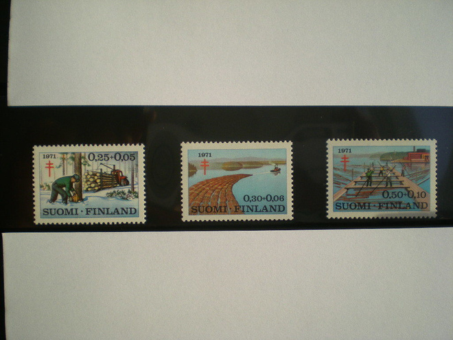Tuberkuloosi-sarja 1971 - LaPe 686-688 **