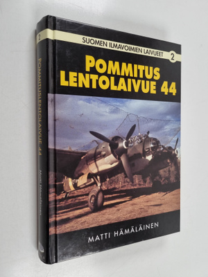 Matti Hämäläinen : Pommituslentolaivue 44