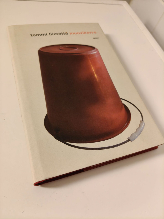 Tommi Liimatta: Muovikorvo