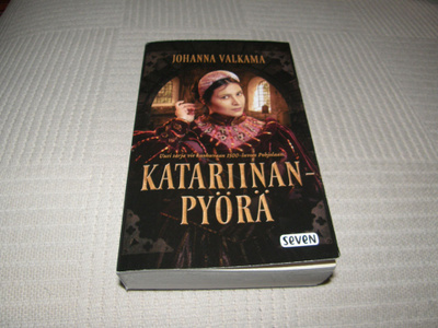 Johanna Valkama Katariinanpyörä  -pok