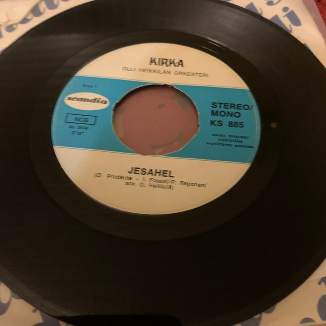 KIRKA: Jezahel * Pikku veli. * FIN 1972