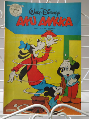Aku Ankka 45 1984