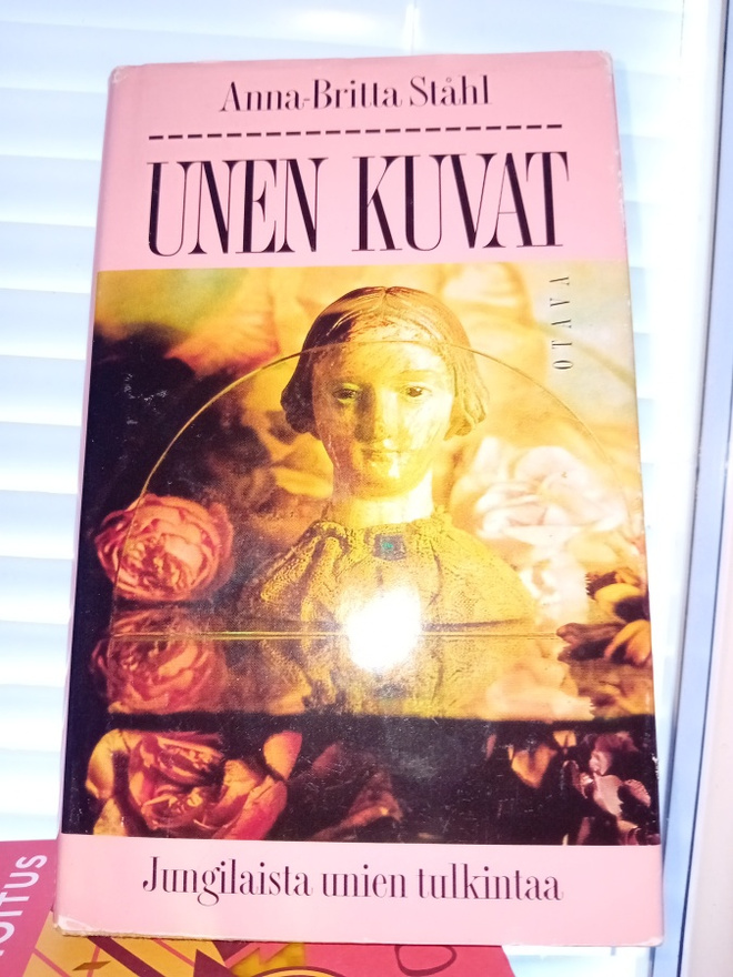 Ståhl : Unen kuvat ( SIS POSTIKULU)
