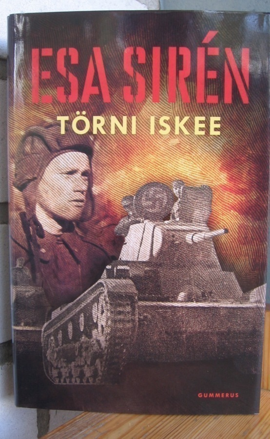 Esa Sirén: Törni iskee, Gummerus 2016. 361 s.