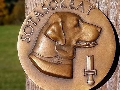 Sotasokeat mitali. Seija Rustholkarhu. Halkaisija - 69 mm. V