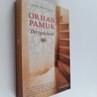 Orhan Pamuk : Det tysta huset - pikkukuva 1