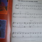 Menken, NOTRE DAMEN KELLONSOITTAJA, piano - pikkukuva 3