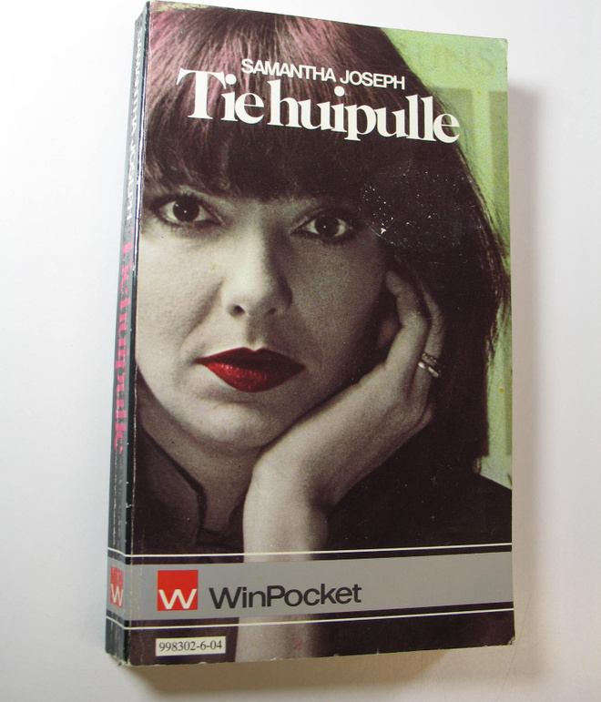 Samantha Joseph : Tie huipulle