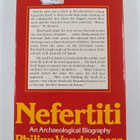 Philipp Vandenberg : Nefertiti : an archaeological biography - pikkukuva 2