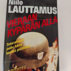 Niilo Lauttamus; Vieraan kypärän alla - pikkukuva 1