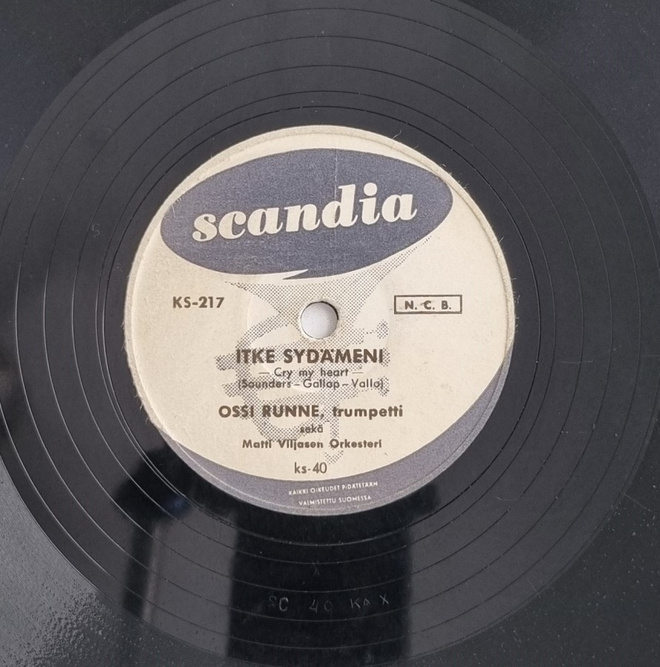 Savikiekko 1954 - Ossi Runne trumpetti - Scandia KS-217
