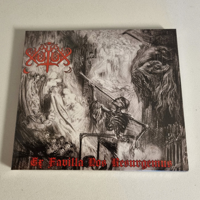Xulux - Ex Favilla Nos Resurgemus