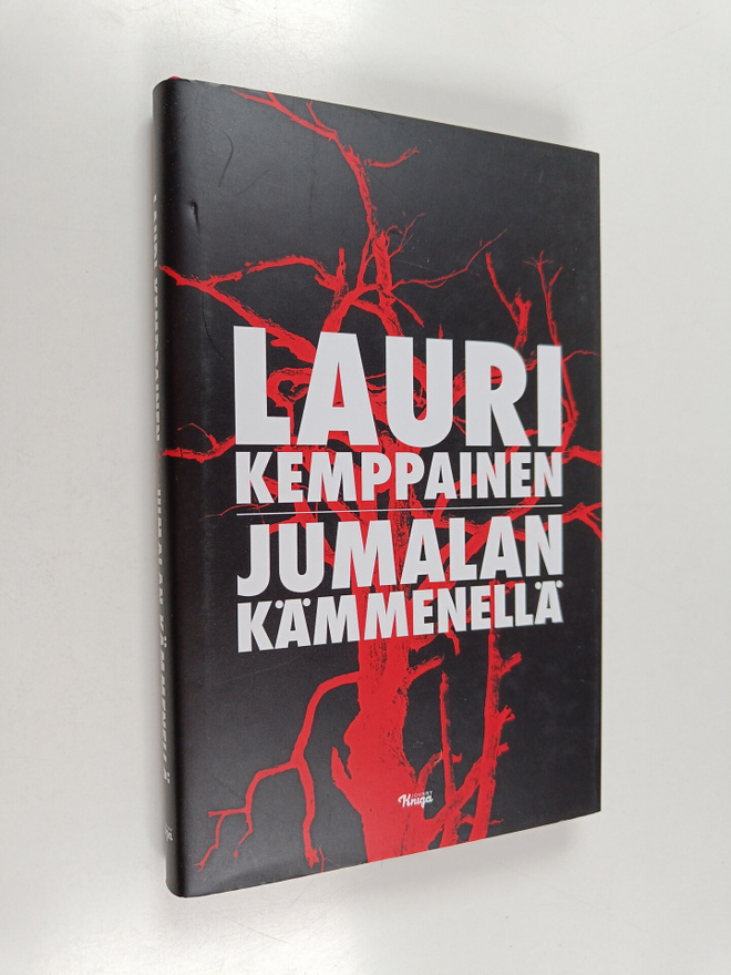 Lauri Kemppainen : Jumalan kämmenellä
