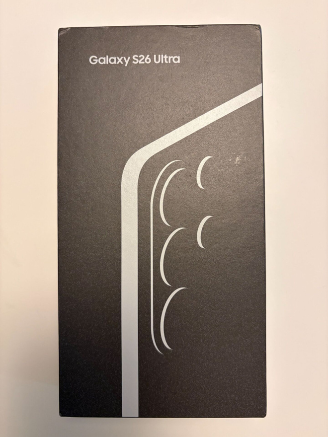 Samsung Galaxy S26 Ultra 5G puhelin, 1 Tt/16 Gt, Sky White