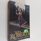 Nora Roberts : Varjojen saalistaja - pikkukuva 1