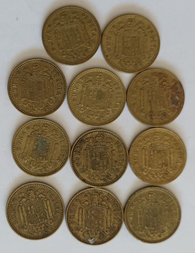 11 kpl Espanja 1 ptas1968-1974, 2 kuvaa