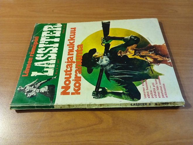 Lassiter 8 1977 Noutaja nukkuu koiranunta