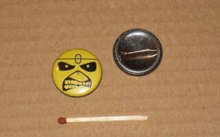 Iron maiden Eddie smiley rintanappi 1" d1