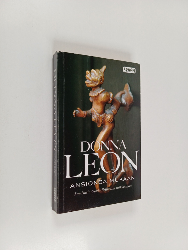 Donna Leon : Ansionsa mukaan