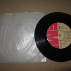 Lea Laven 7" On ja ei/Mun on niin hyvä olla v.1973 - pikkukuva 2