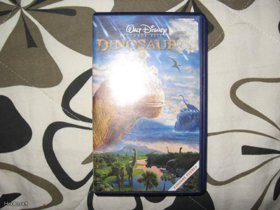 Walt Disney*DINOSAURUS VHS/video