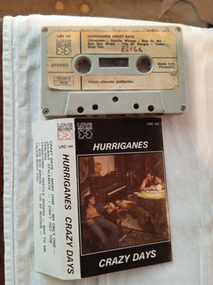 C- KASETTI:   HURRIGANES : CRAZY DAYS