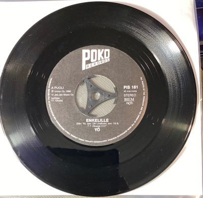7" single Yö Enkelille