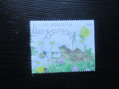 Kesä pihapiirissä (lape 1653) 2003